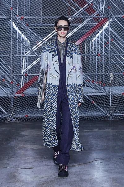 Look 101